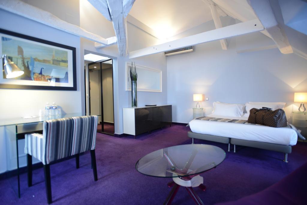 Hotel Des Archives Paris Rum bild